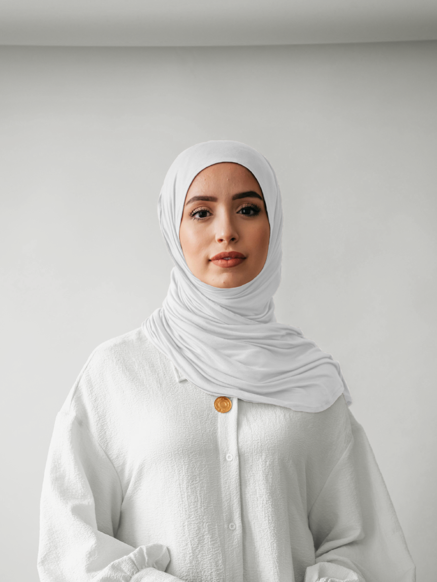 Bamboo Jersey Hijab - Pure White Model