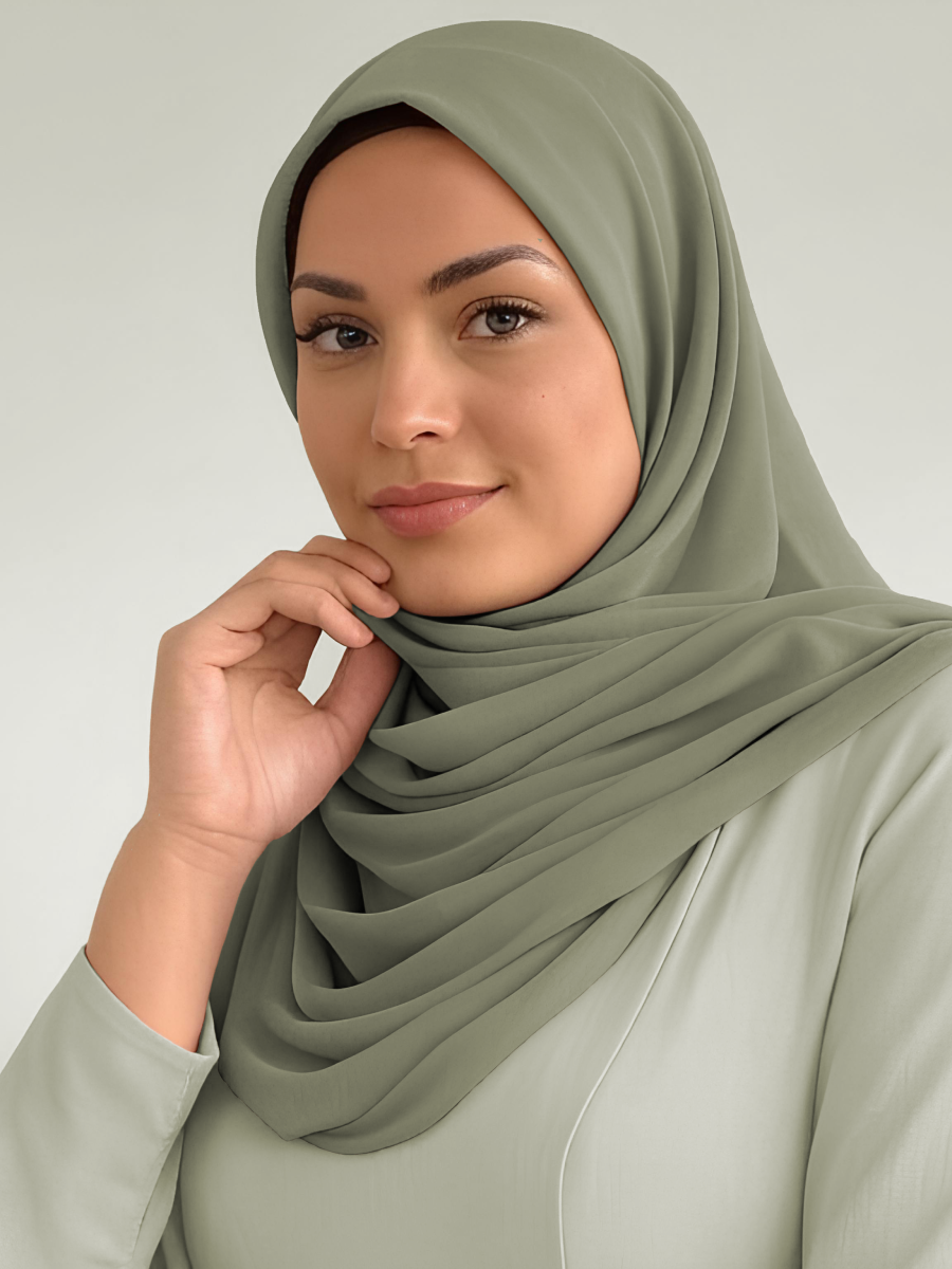 Chiffon Hijab - Light Taupe Model